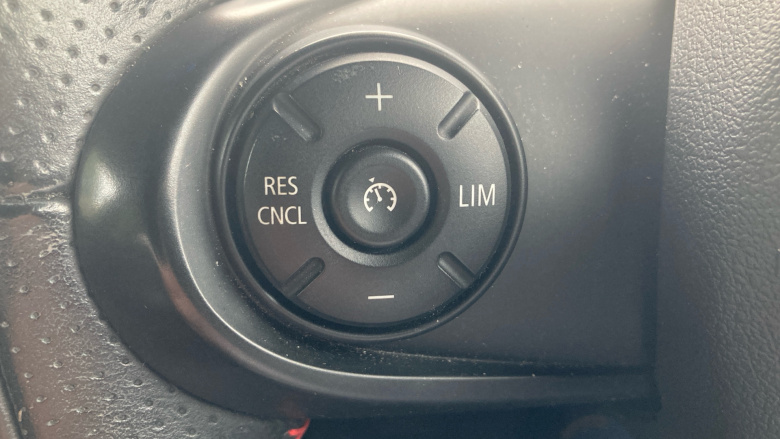 MINI Hatchback 2.0 Cooper S Sport II 5dr Petrol Hatchback